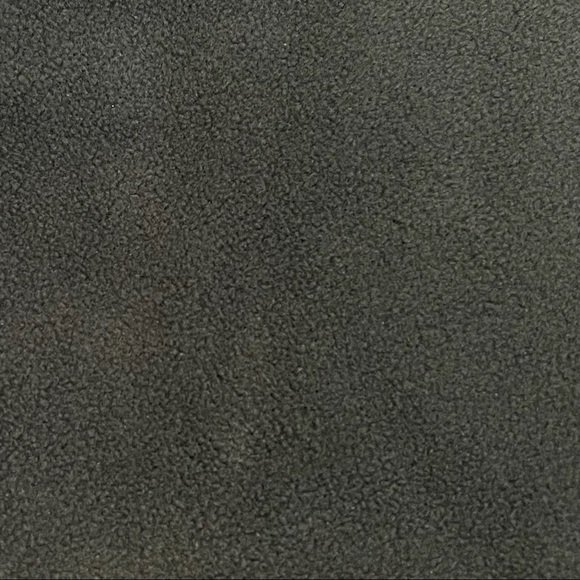 COLUMBIA Men’s Dark Green Fleece Sleeveless Vest - Picture 8 of 8